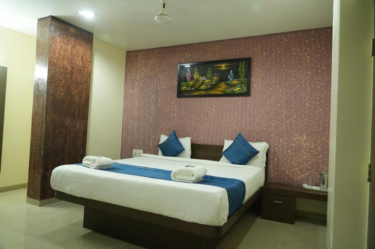 Hotel Avon International Aurangabad  Exterior photo
