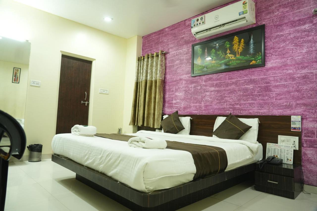 Hotel Avon International Aurangabad  Exterior photo