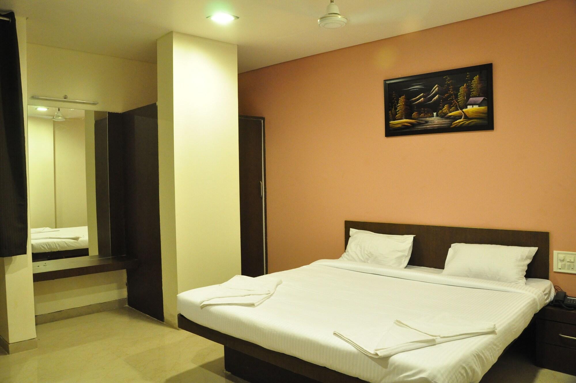 Hotel Avon International Aurangabad  Exterior photo
