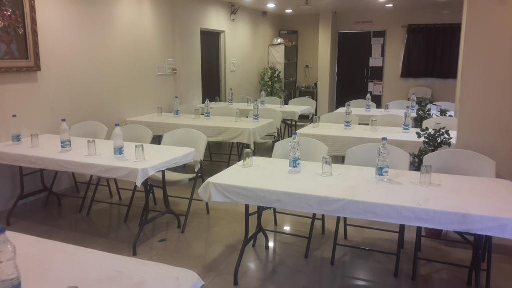 Hotel Avon International Aurangabad  Exterior photo