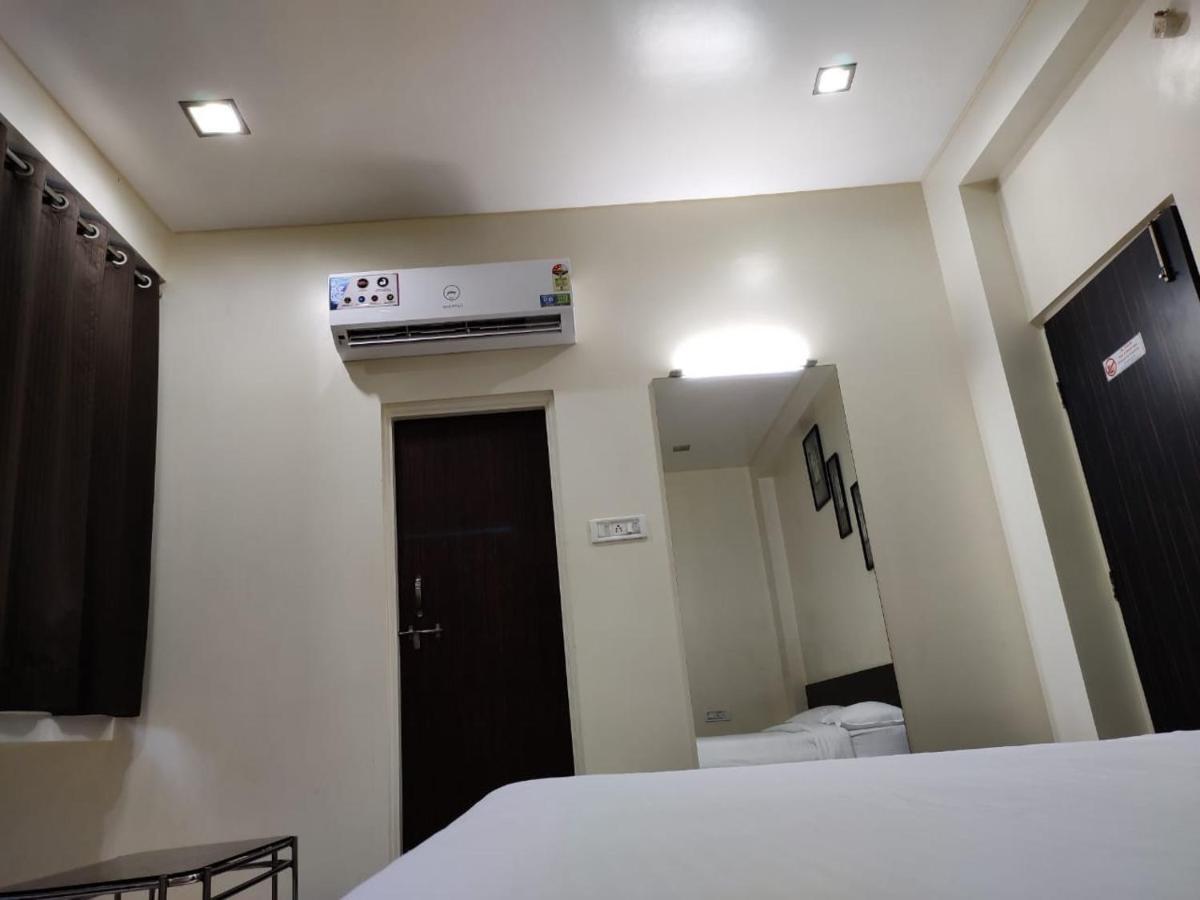 Hotel Avon International Aurangabad  Exterior photo