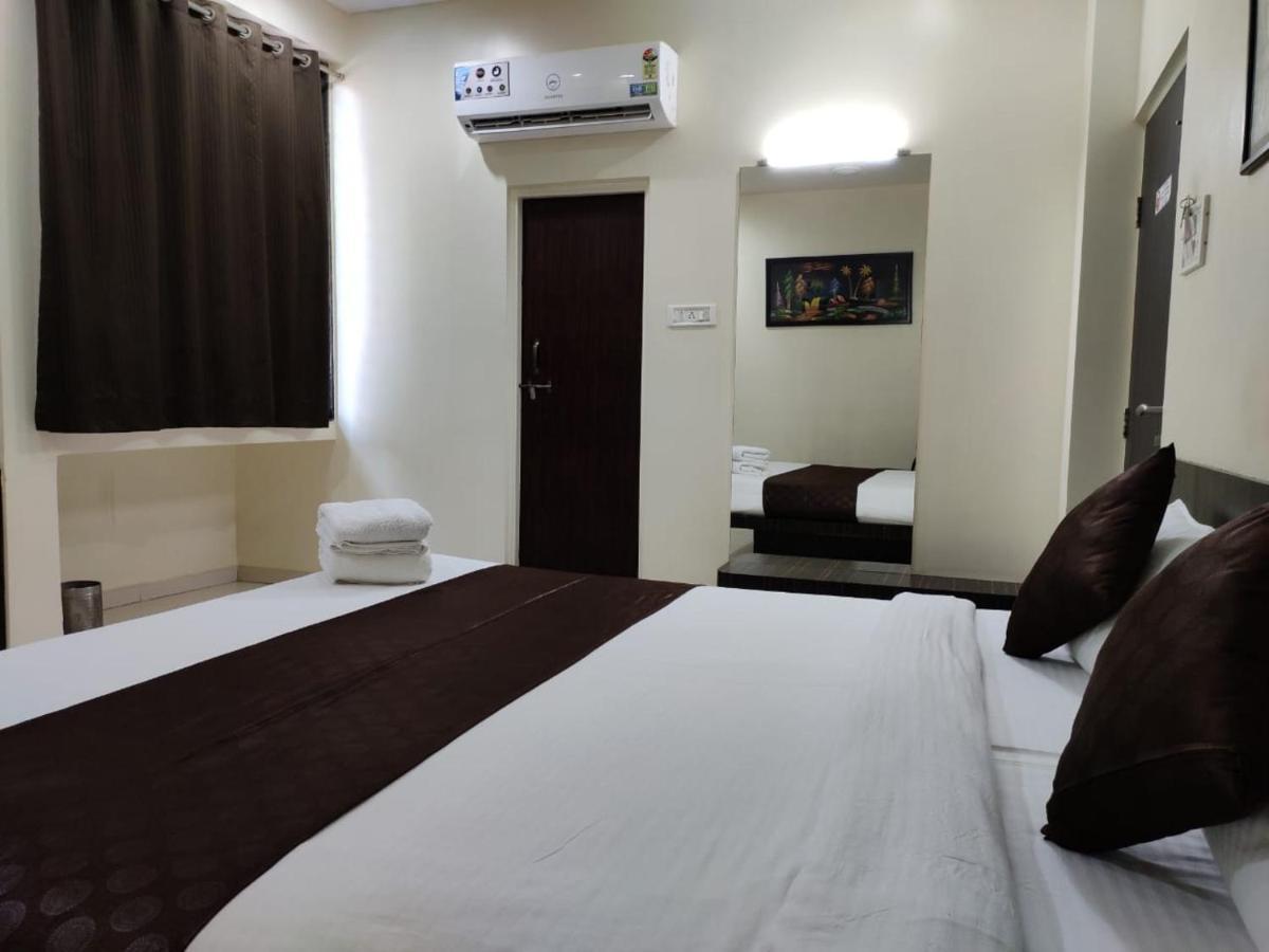 Hotel Avon International Aurangabad  Exterior photo